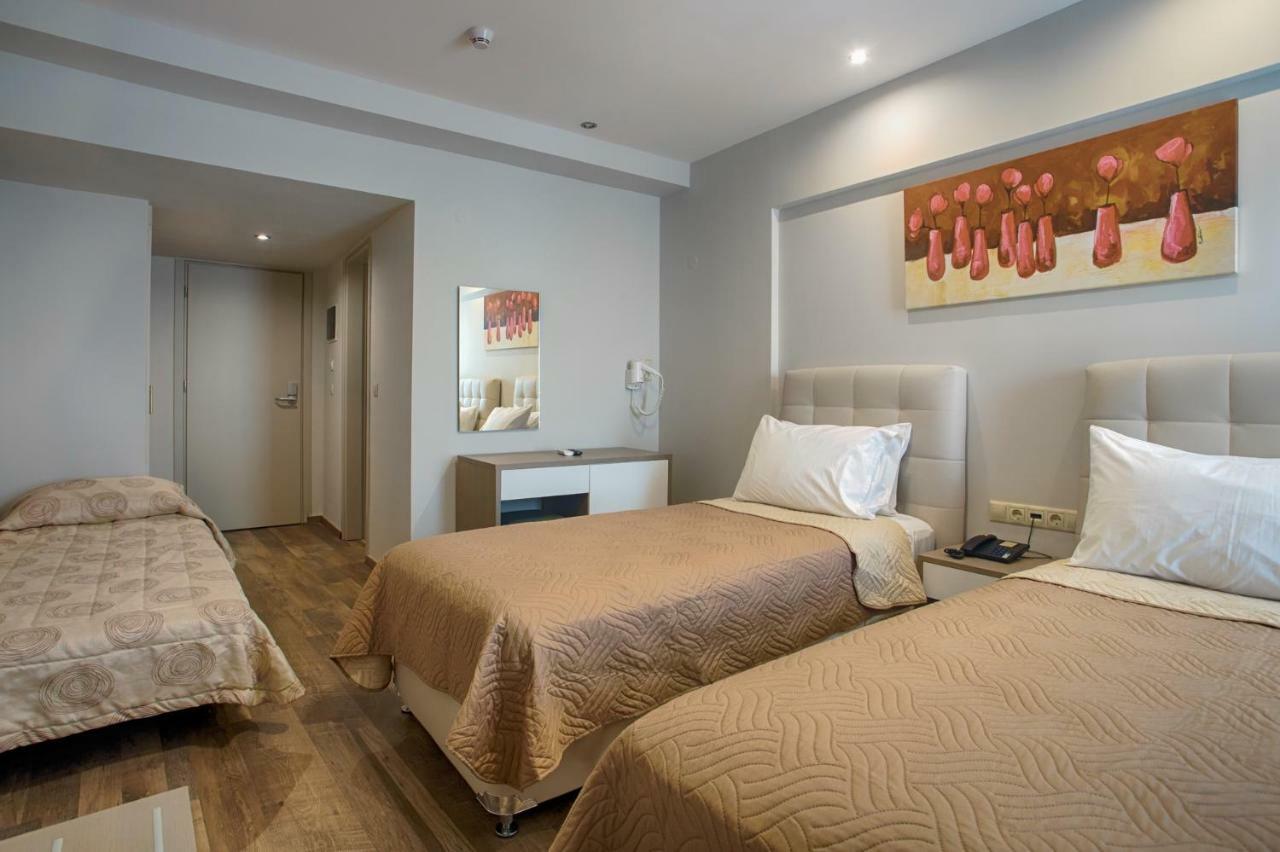 Irini Hotel Iraklion Buitenkant foto